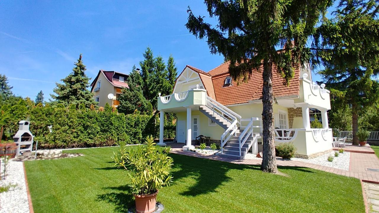 Balaton Apartman Fuered バラトンフレド エクステリア 写真