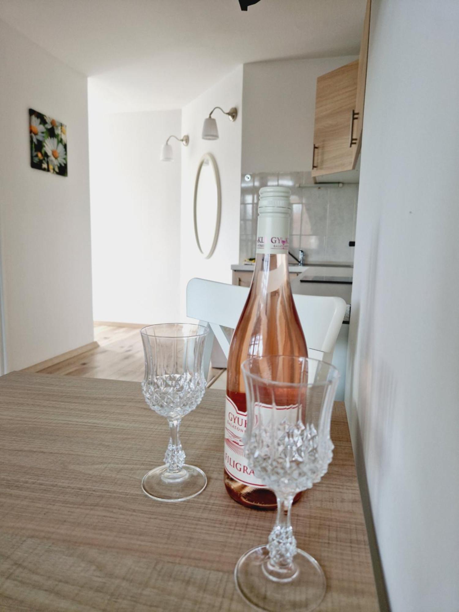 Balaton Apartman Fuered バラトンフレド エクステリア 写真
