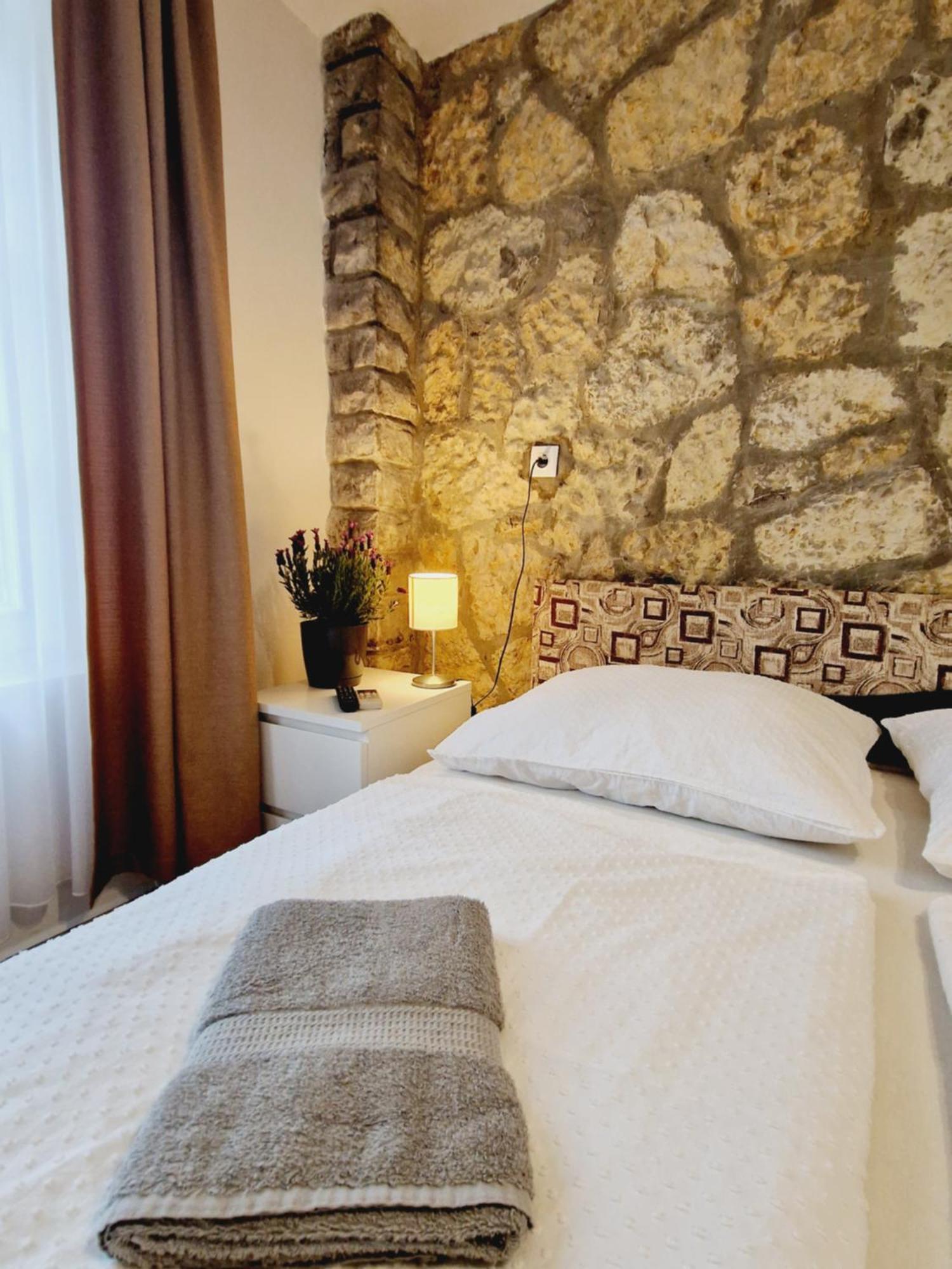 Balaton Apartman Fuered バラトンフレド エクステリア 写真