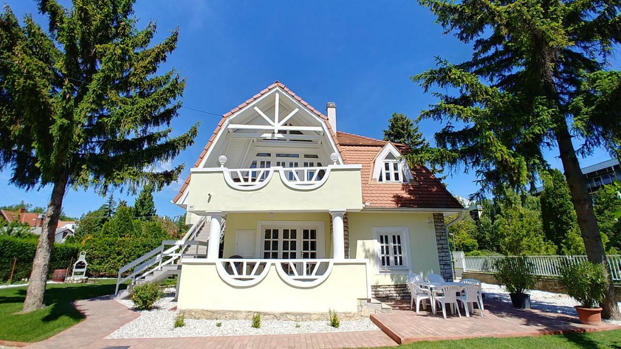 Balaton Apartman Fuered バラトンフレド エクステリア 写真